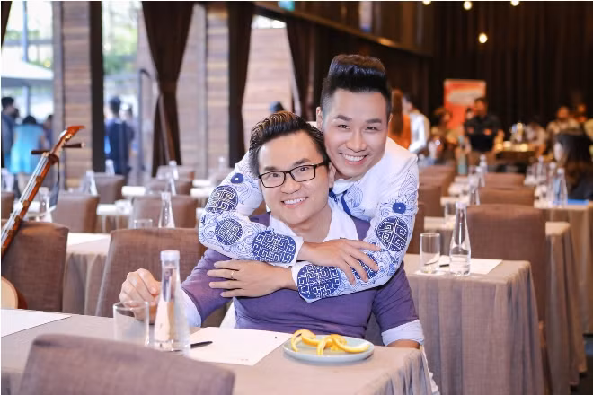 Đông đảo nghệ sĩ cùng MC Nguyên Khang hội ngộ tại 'Sinh ra để tỏa sáng' ảnh 8