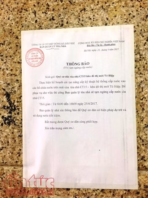 Kinh hoàng bọ gậy 'bơi lội' trong nước sinh hoạt ở khu đô thị mới ảnh 2