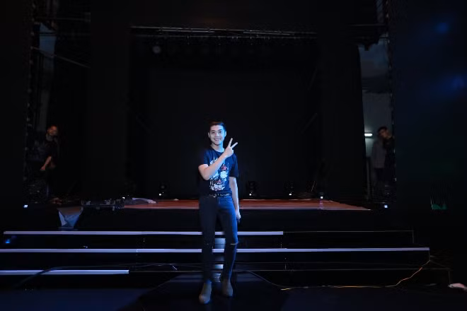 HLV The Voice Noo Phước Thịnh, ca sĩ triệu view Soobin Hoàng Sơn sẽ làm nóng lễ trao giải Âm nhạc Cống hiến ảnh 2