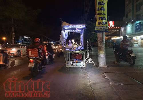 TP Hồ Chí Minh với bài toán vỉa hè - Bài 1: Không 'đẩy đuổi' hàng rong ảnh 2