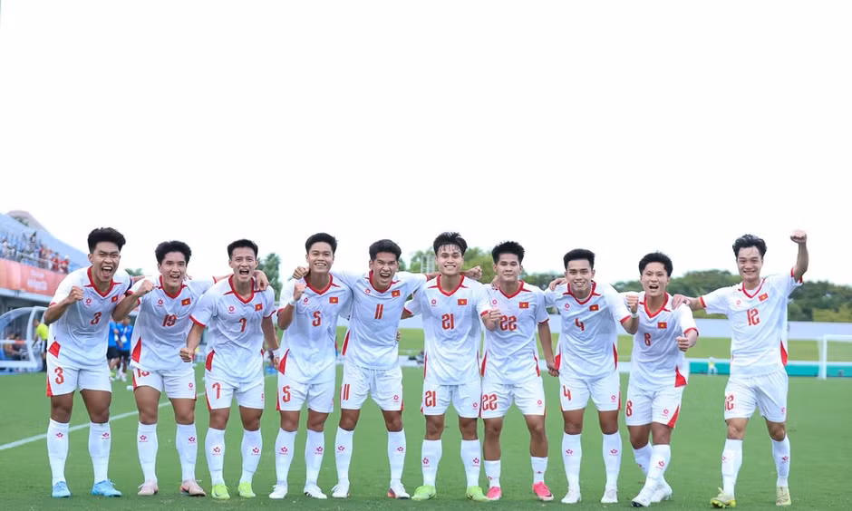 ASIAD 2026: Thắng Philippines 2-0, U23 Việt Nam tiến gần tứ kết