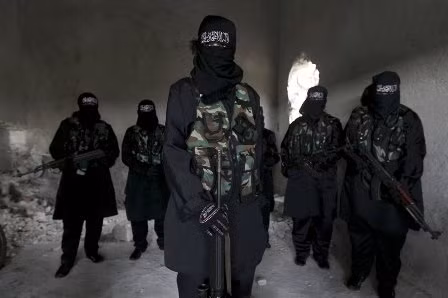 Chân dung nữ phiến quân Syria ảnh 5