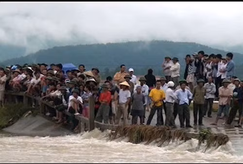 Nghệ An: Bài học sau vụ lũ cuốn 11 người chết và mất tích ảnh 2