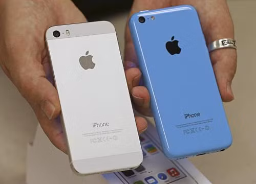Háo hức ngày đầu iPhone 5S, 5C lên kệ ảnh 10
