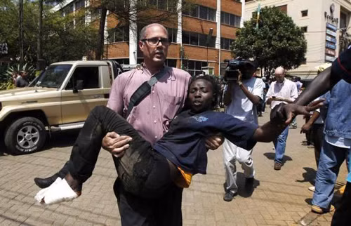 Hình ảnh kinh hoàng vụ xả súng tại Kenya ảnh 15