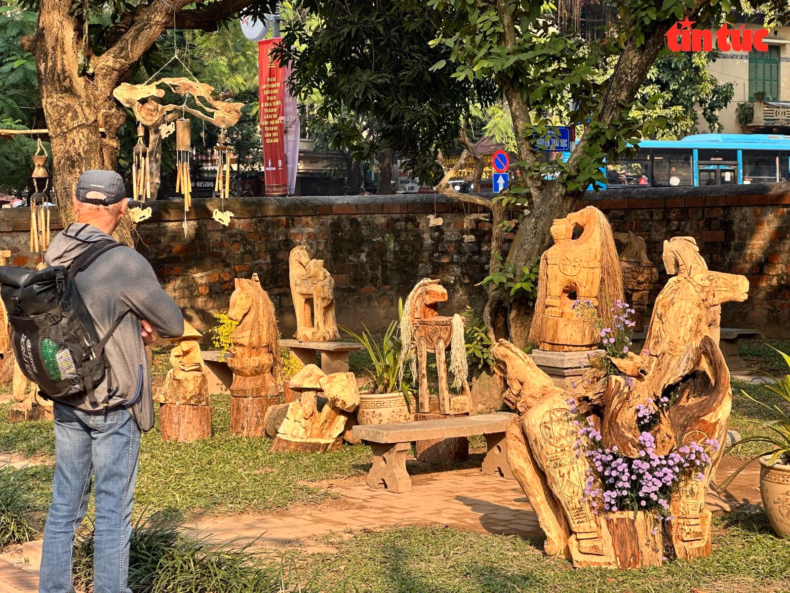 Chú thích ảnh