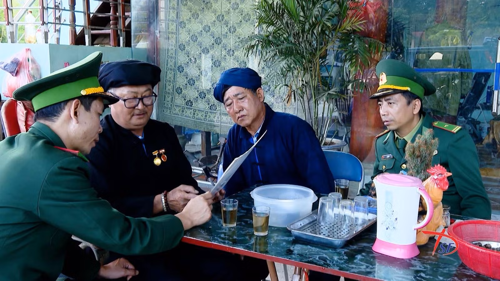Chú thích ảnh