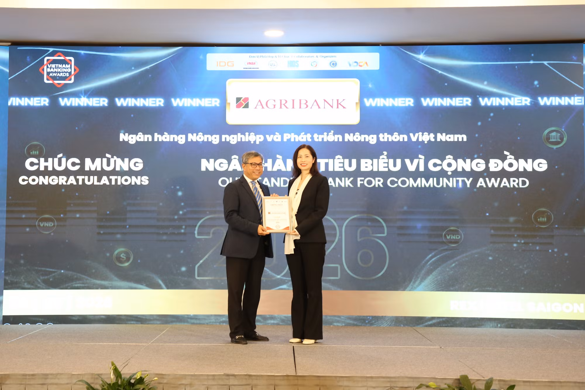 giaithuongagribank2.jpg