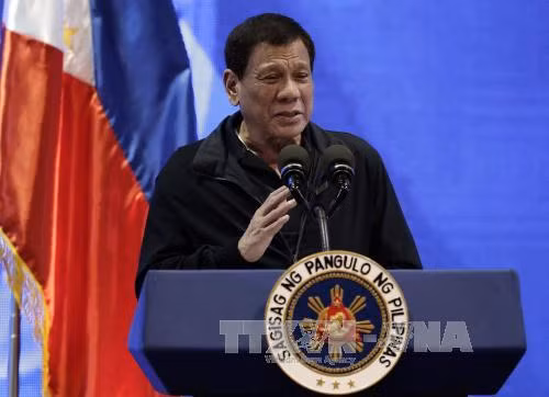 Tổng thống Philippines cho phép oanh kích phiến quân ở Marawi ảnh 1