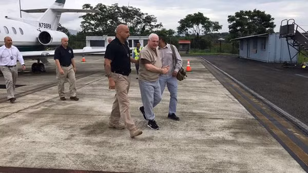 Mỹ dẫn độ cựu Tổng thống Panama Ricardo Martinelli về nước ảnh 1