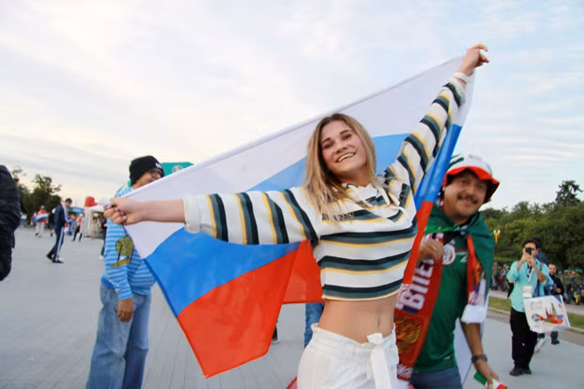 Ngắm những hot girl Nga xinh đẹp ở World Cup 2018 ảnh 14