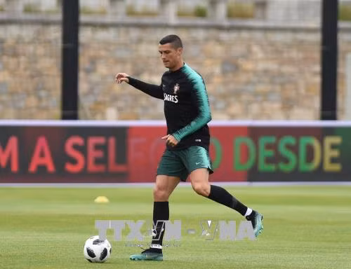 WORLD CUP 2018: Sẽ tiếp tục là niềm đau của Cristiano Ronaldo? ảnh 1