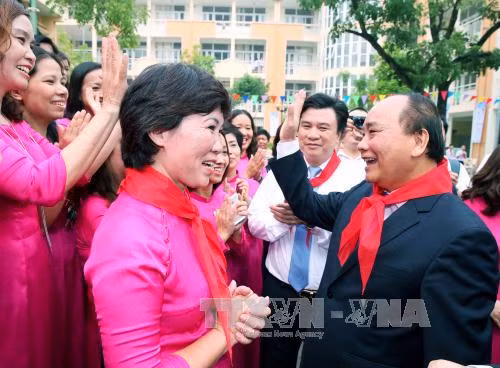 Thủ tướng Nguyễn Xuân Phúc dự khai giảng với học sinh khiếm thị ảnh 2