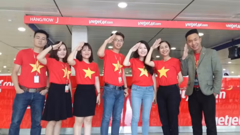 Vietjet rực đỏ mừng Tết Độc lập 2/9 ảnh 10