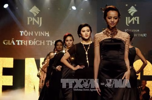 Áp dụng biểu thuế xuất nhập khẩu ưu đãi mới từ 1/9 ảnh 1