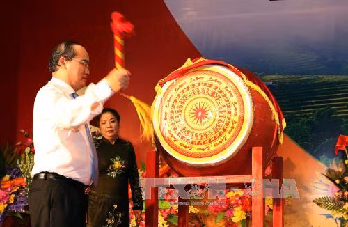 Lãnh đạo Đảng, Nhà nước dự khai giảng năm học mới ảnh 1