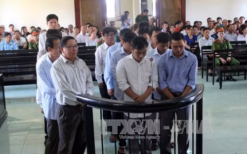 Xét xử nguyên cán bộ huyện gây thiệt hại hơn 9,2 tỷ đồng ảnh 1
