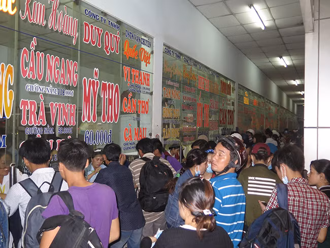 Người dân ùn ùn về quê nghỉ lễ Quốc khánh ảnh 7