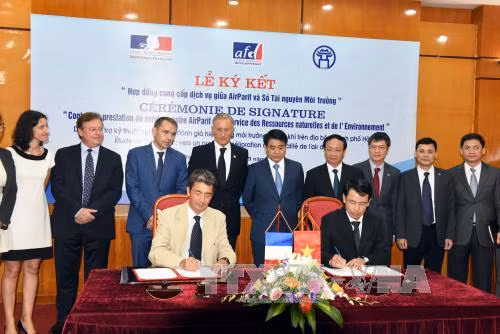 Pháp hỗ trợ Hà Nội 120.000 euro quản lý môi trường không khí ảnh 1