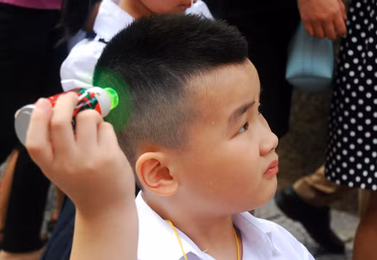 Hình ảnh ấn tượng trong ngày khai giảng năm học mới ảnh 10