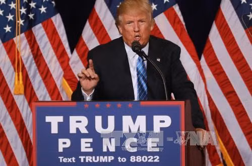 Giới trẻ Mỹ phản đối chính sách nhập cư của ông Trump ảnh 1