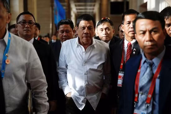 Ông Duterte “ném lựu đạn” vào chiến lược kiềm chế Trung Quốc của Mỹ ảnh 1