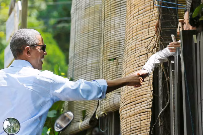 Hình ảnh dung dị của Tổng thống Obama tại Lào ảnh 4