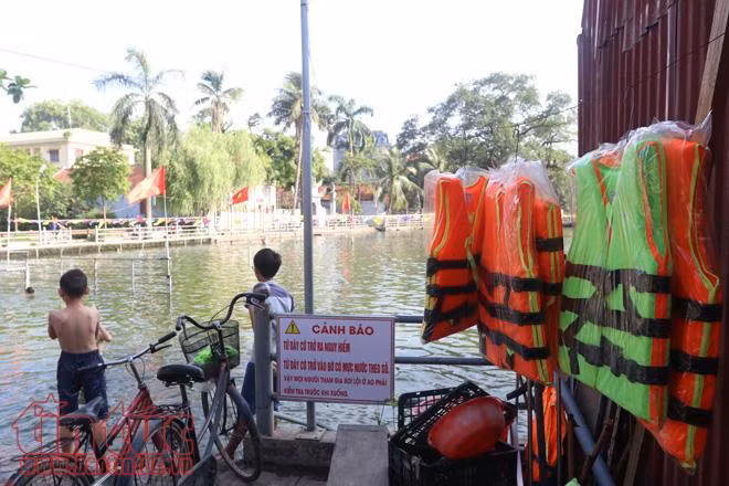 Cải tạo ao làng thành 'bể bơi' ảnh 7