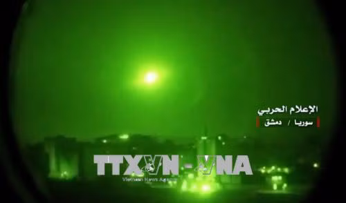 Tên lửa Israel bị lực lượng phòng không Syria đánh chặn ảnh 1