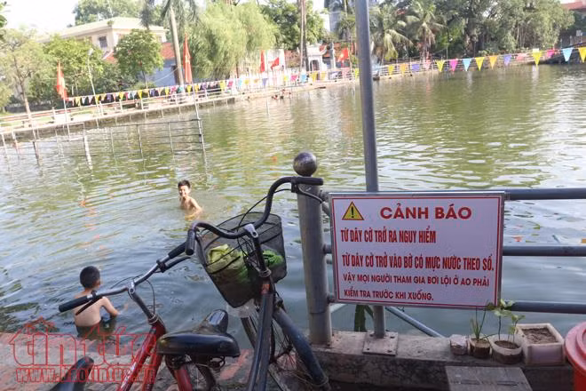 Cải tạo ao làng thành 'bể bơi' ảnh 2