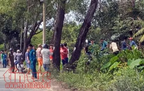 Cướp giật dây chuyền rồi đạp hai mẹ con rơi xuống kênh ảnh 1