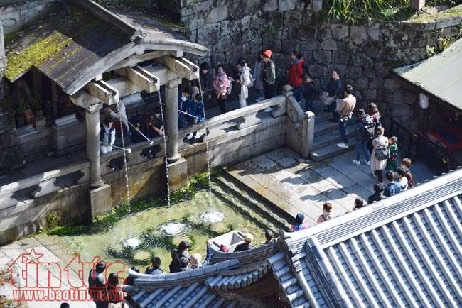 Thăm ngôi chùa nổi tiếng nhất cố đô Kyoto ảnh 4