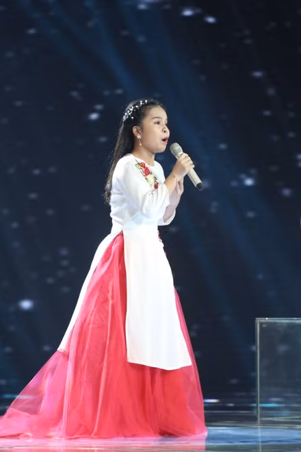 Ngọc Ánh - học trò Vũ Cát Tường đăng quang quán quân The Voice Kids 2017 ảnh 13
