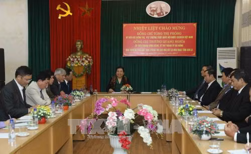 Lãnh đạo Đảng, Nhà nước tiếp xúc cử tri tại các địa phương ảnh 2