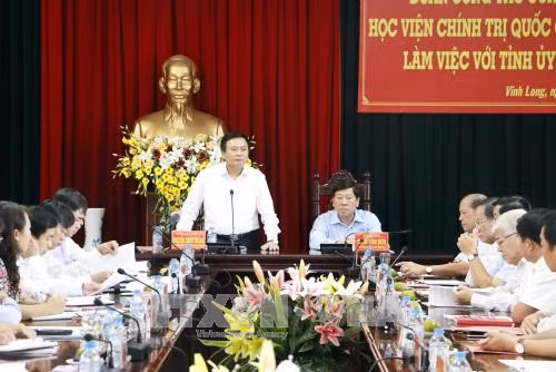 Học viện Chính trị Quốc gia Hồ Chí Minh làm việc với Tỉnh ủy Vĩnh Long ảnh 1