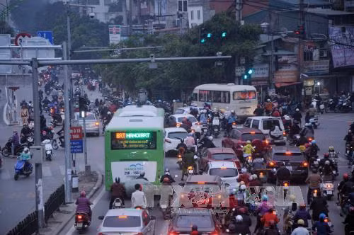 Phát triển vận tải hành khách công cộng ở Hà Nội - Bài 2 ảnh 1