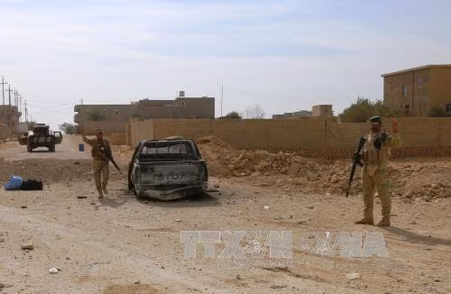 Thế giới tuần qua: Chuyển giao quyền lực tại Zimbabwe, nội chiến Syria có thể sớm chấm dứt ảnh 2
