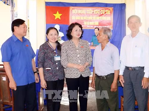 Lãnh đạo Đảng, Nhà nước tiếp xúc cử tri tại các địa phương ảnh 3