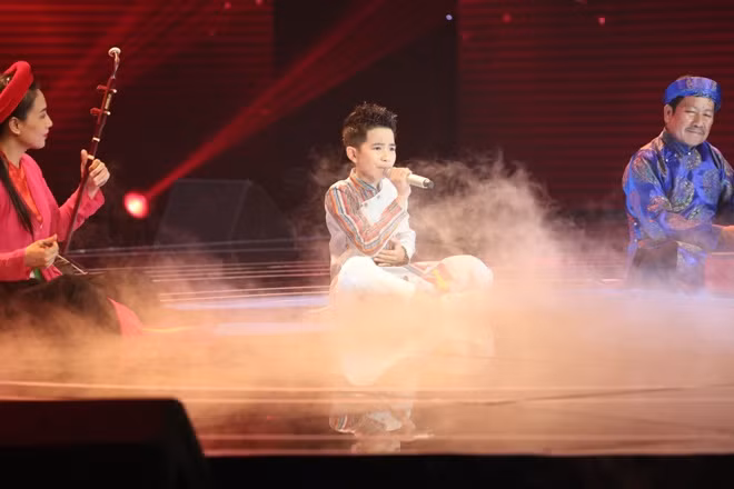 Ngọc Ánh - học trò Vũ Cát Tường đăng quang quán quân The Voice Kids 2017 ảnh 7