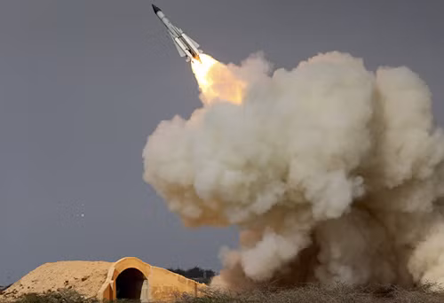 Iran cảnh cáo nâng tầm bắn tên lửa nếu châu Âu ‘trở thành mối đe dọa’ ảnh 1