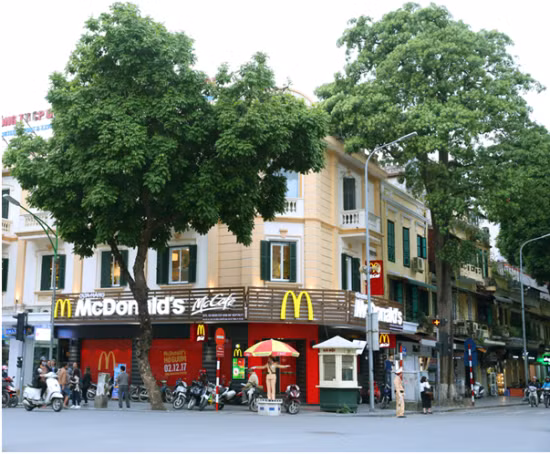 Tín đồ ẩm thực Hà Nội sắp được thưởng thức trực tiếp các món ăn của McDonald’s ảnh 1