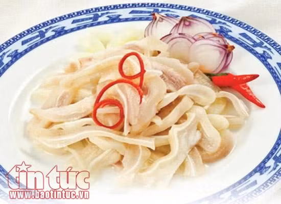 Những món ngon khó cưỡng làm từ tai heo ảnh 3