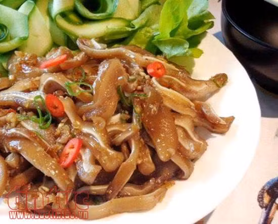 Những món ngon khó cưỡng làm từ tai heo ảnh 4