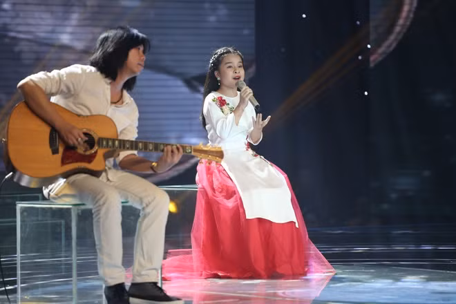 Ngọc Ánh - học trò Vũ Cát Tường đăng quang quán quân The Voice Kids 2017 ảnh 14