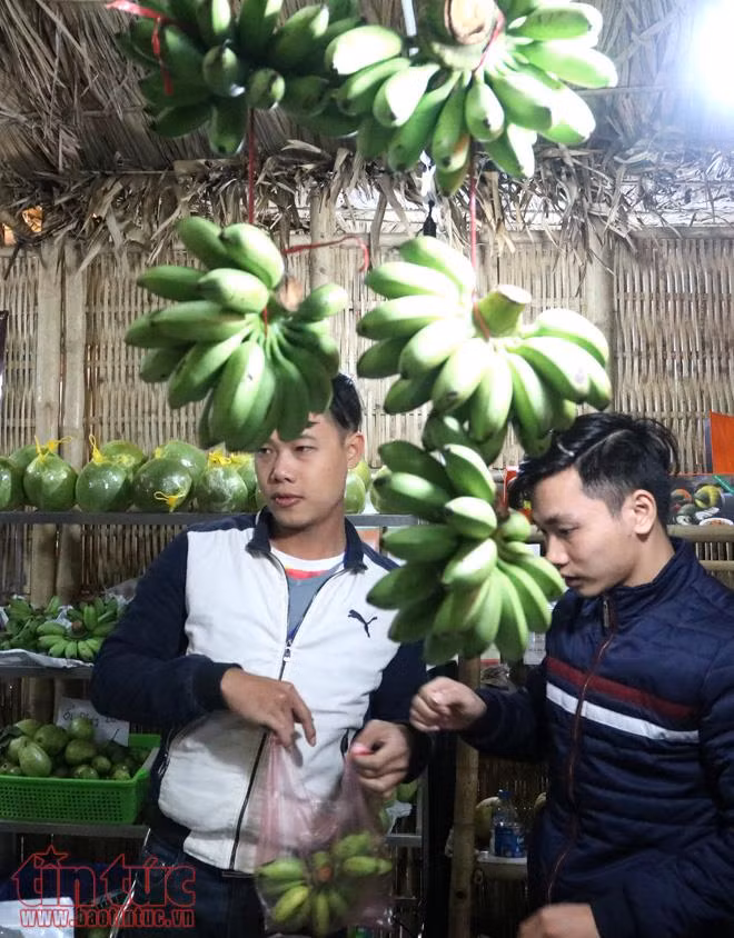 Đến Royal City thưởng thức hàng ngàn đặc sản vùng miền ảnh 4