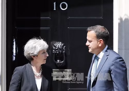 Khủng hoảng chính trị tại CH Ireland phủ bóng tương lai đàm phán Brexit ảnh 1