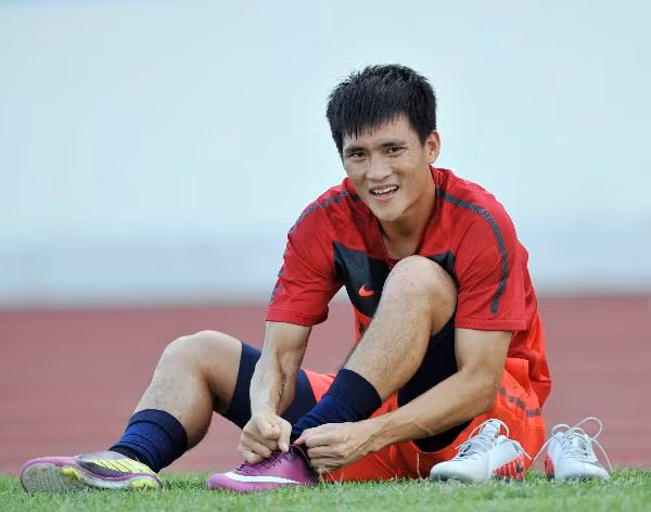 Công Vinh “bỏ” đội tuyển Việt Nam? ảnh 1