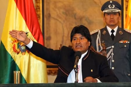 Bolivia có thể trục xuất đại sứ các nước chặn chuyên cơ tổng thống ảnh 1