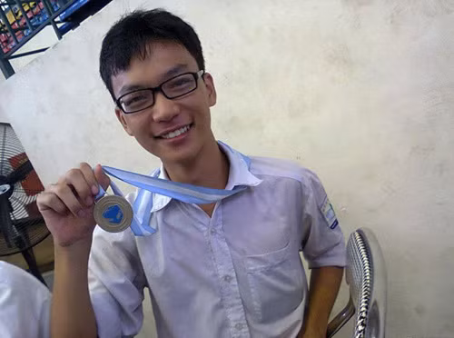 Những thí sinh 'đỉnh cao' của kỳ thi Đại học 2013 ảnh 1