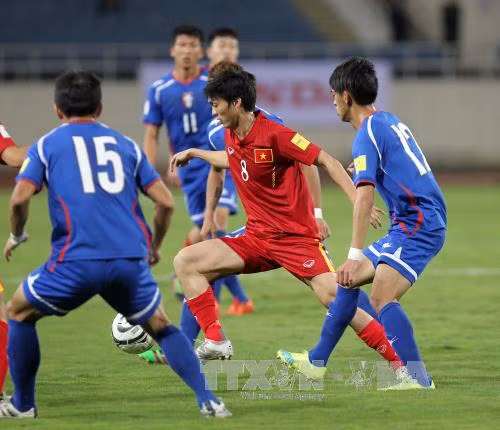 Việt Nam tăng 2 bậc trên Bảng xếp hạng FIFA ảnh 1